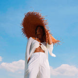 AMORA Oversized Woven Straw Hat in Chestnut Brown