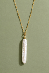 Nora Pearl Necklace Gold