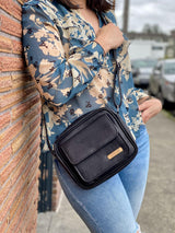 On the Go Crossbody - ourCommonplace