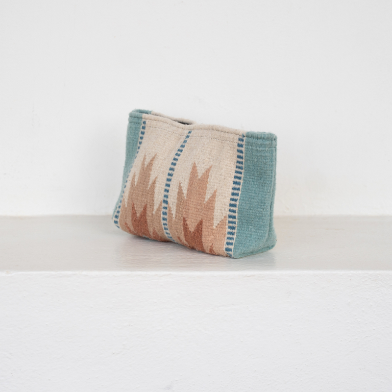 Cielo Rosa Pouch