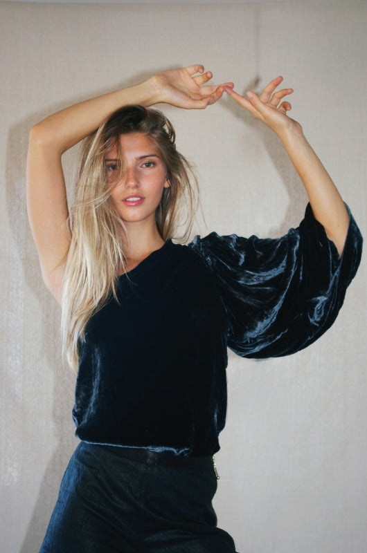 SAVANAH Silk Velvet One-Shoulder Top