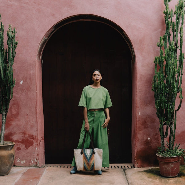 Equinox Tote