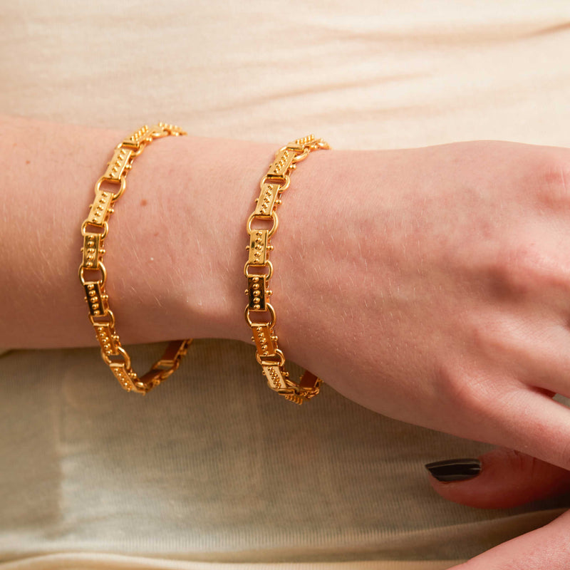 Eternal Link Bracelet Gold