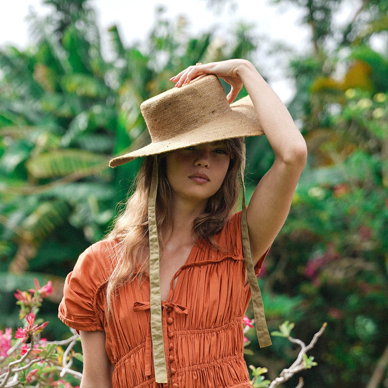 LOLI Jute Straw Hat in Neutral Beige