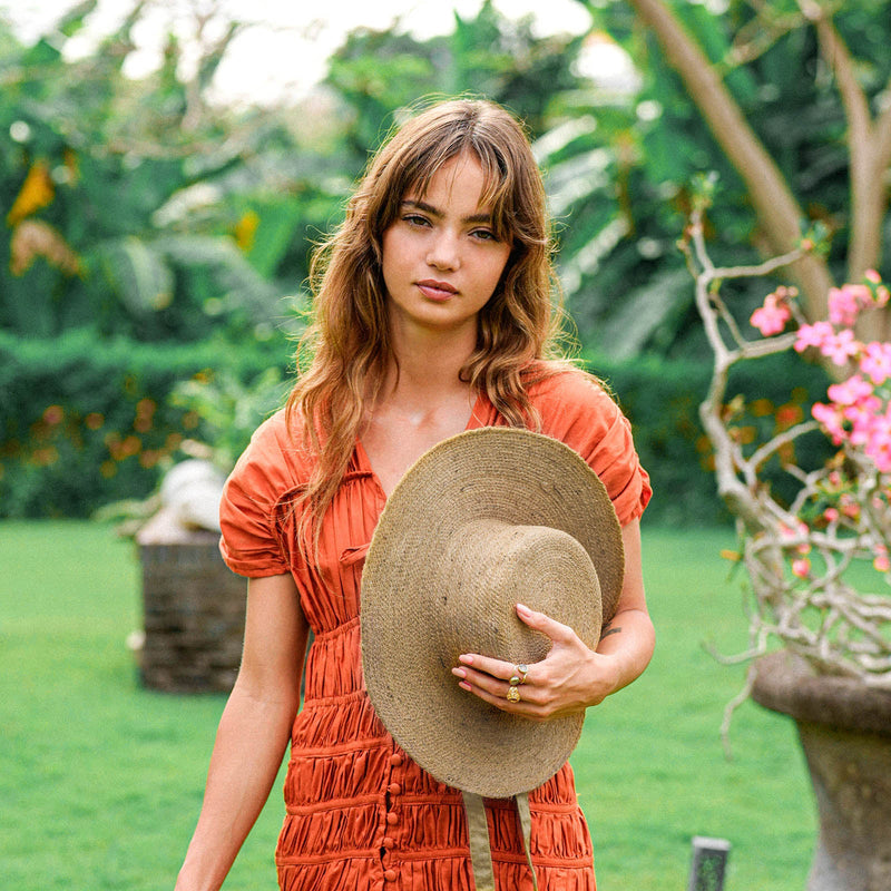 LOLI Jute Straw Hat in Neutral Beige