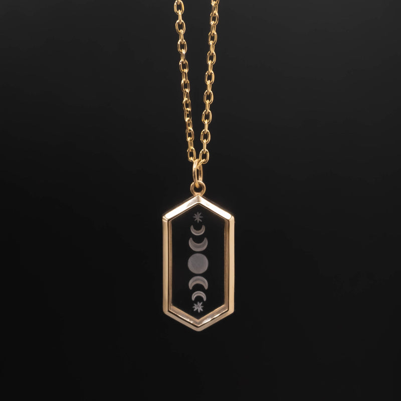 Quartz Intaglio Necklace - 14K Yellow Gold
