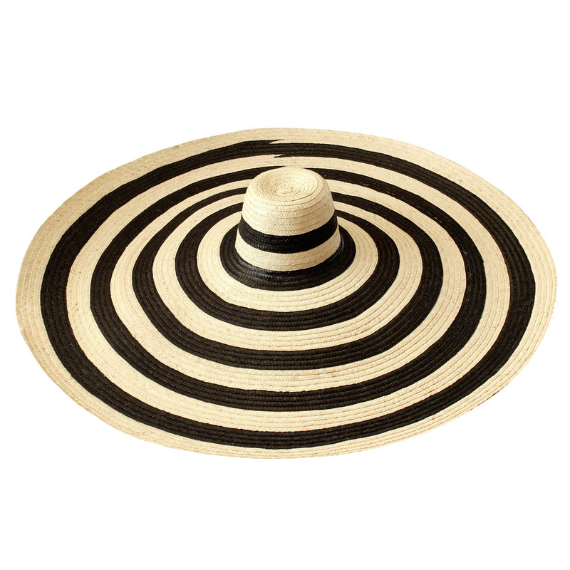 Solana Oversized Straw Hat in Black & Nude