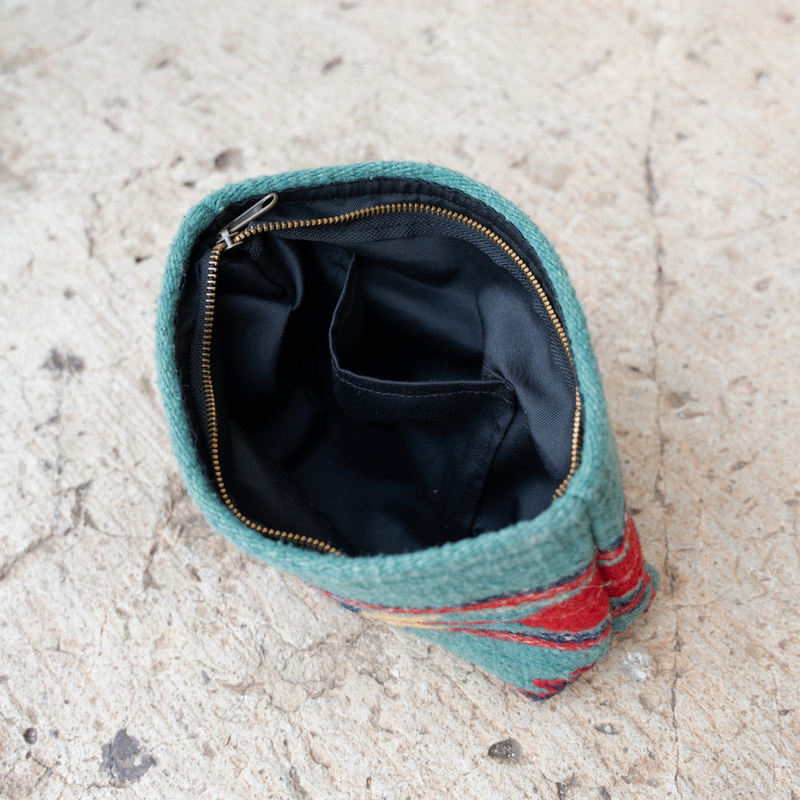 Sun & Sea Pouch