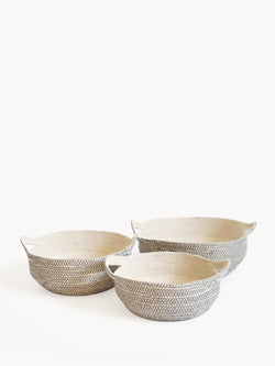 Amari Fruit Bowl - Black (Set Of 3) - ourCommonplace