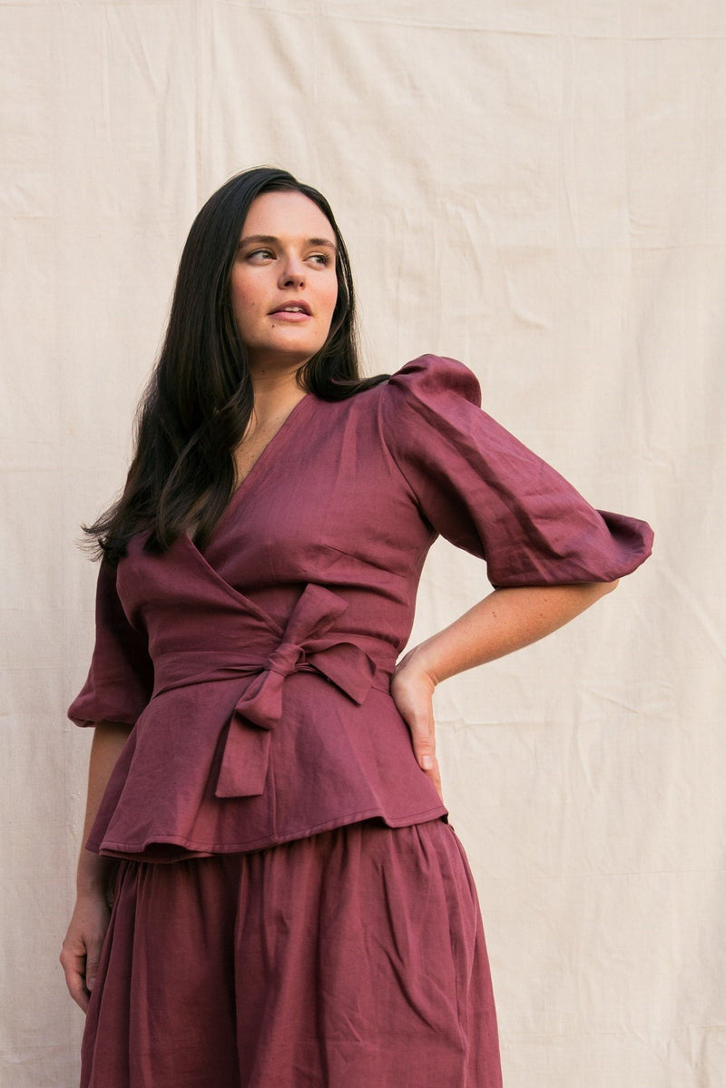 Ellen Wrap Top / Plum Linen - ourCommonplace