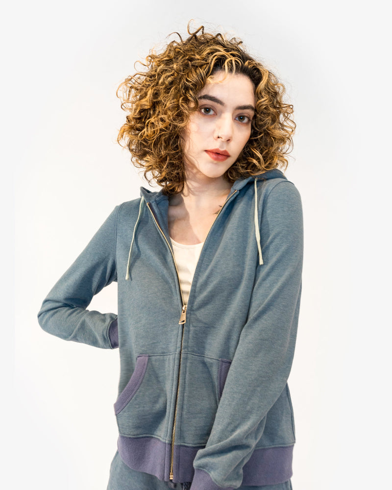 CASUAL ZIPPER HOODIE - ourCommonplace