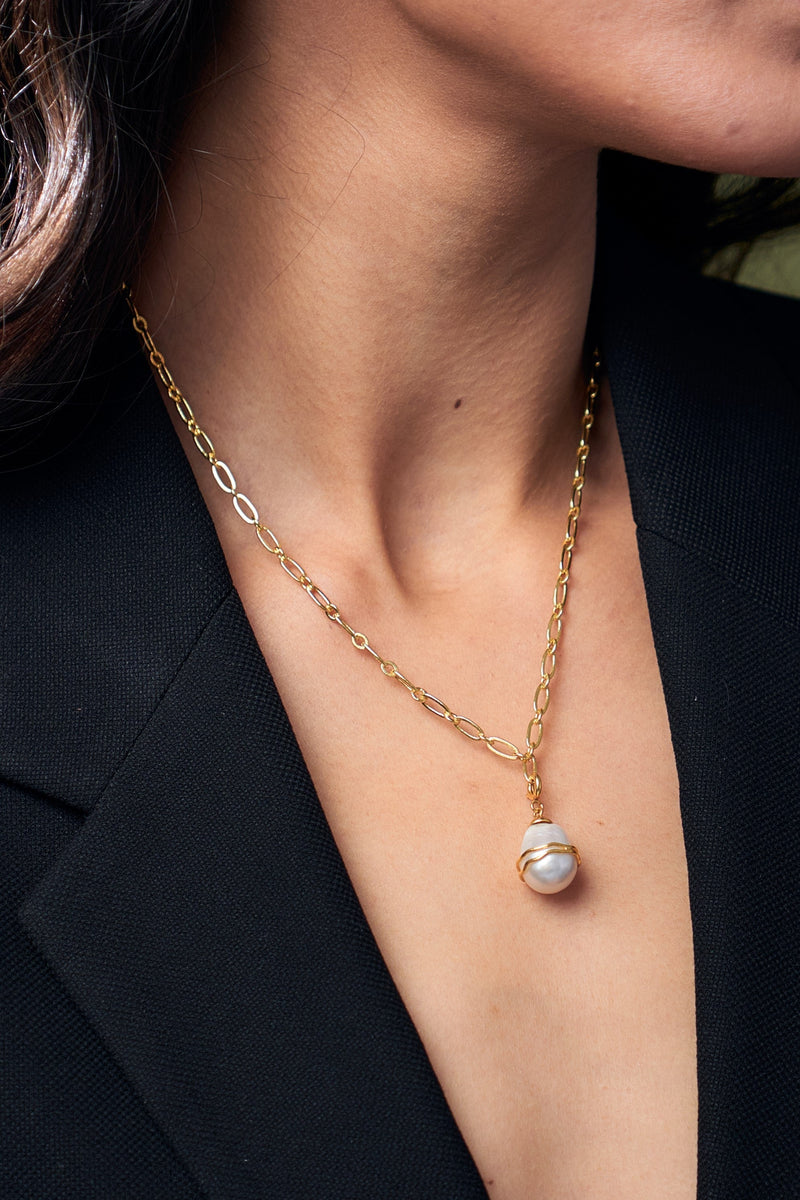 Moira Pearl Necklace - ourCommonplace