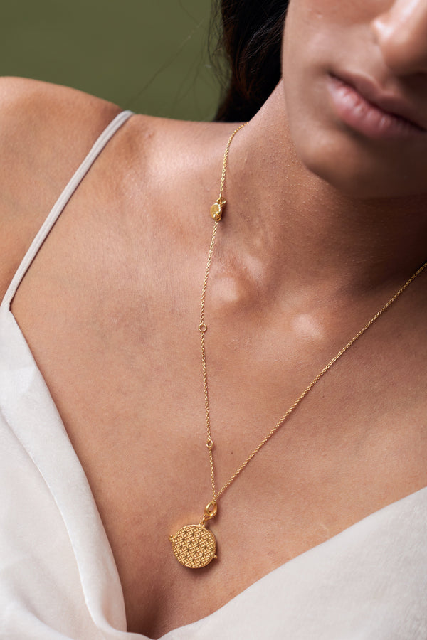 Amara Locket Necklace - ourCommonplace