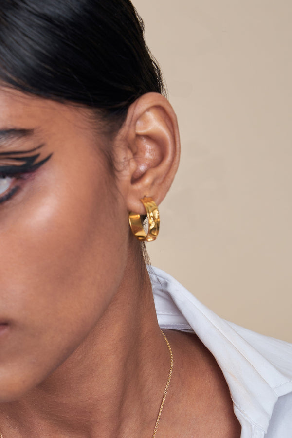 Alessio Hoop Earrings - ourCommonplace