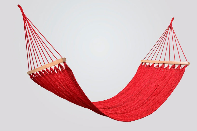 Classic Red Cotton Hammock (Wooden Bar) - ourCommonplace