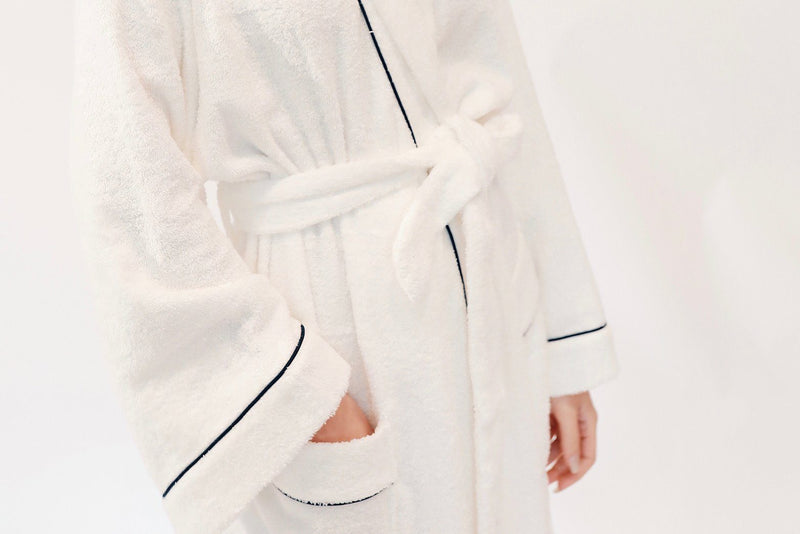 ADULT BATH ROBE - ourCommonplace