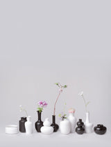 BLACK OR WHITE MINI VASE 6 (MV6) - ourCommonplace