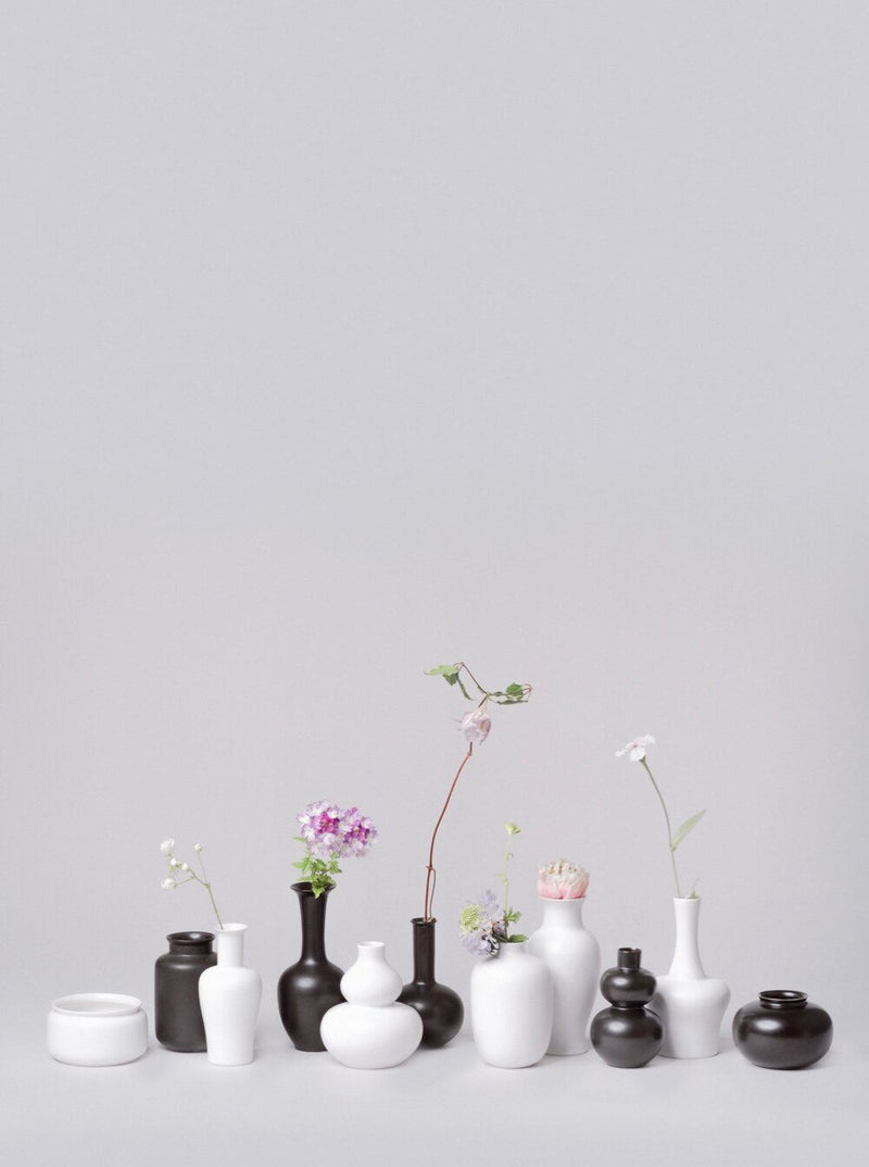 BLACK OR WHITE MINI VASE 11 (MV11) - ourCommonplace