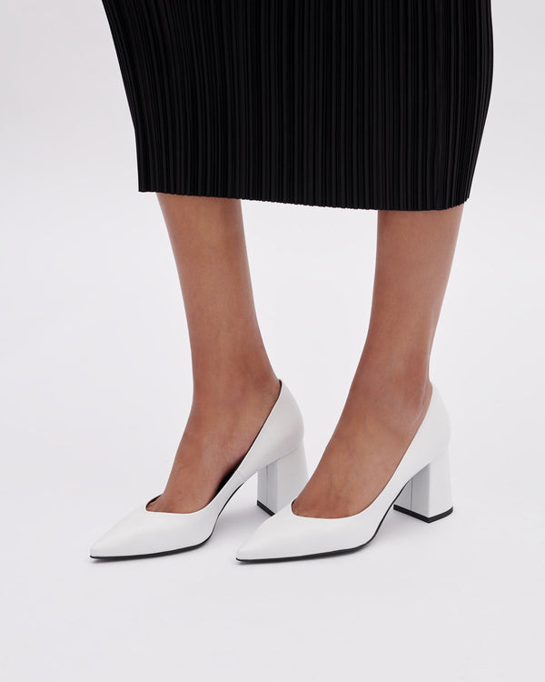 The Perfect Pump - White - ourCommonplace
