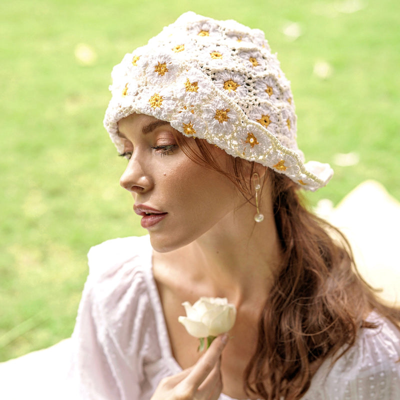 FLORA Crochet Hat, in Off White - ourCommonplace