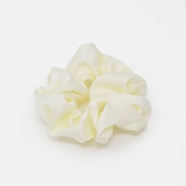 Lux Scrunchie in Creme - ourCommonplace