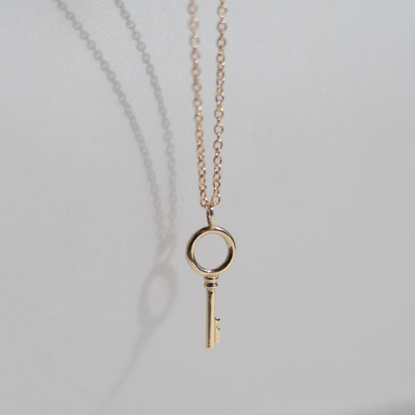 Circle Key Necklace - 14k Yellow Gold - ourCommonplace