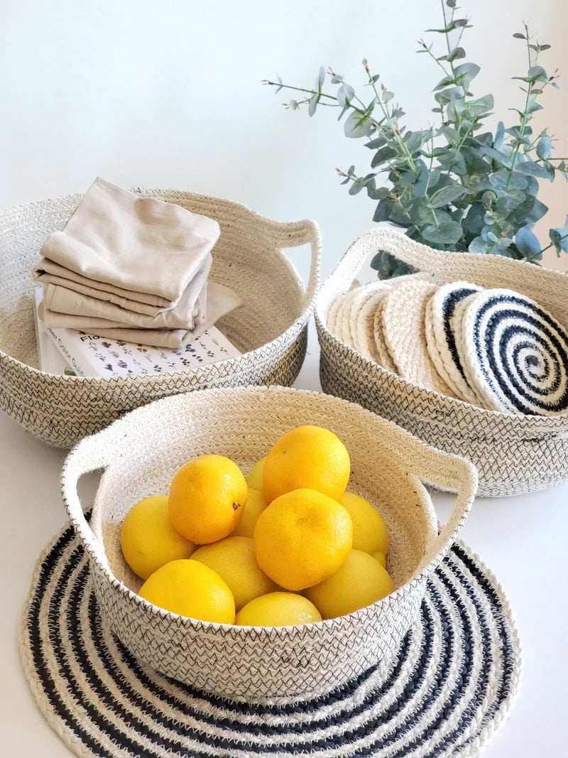 Amari Fruit Bowl - Black (Set Of 3) - ourCommonplace