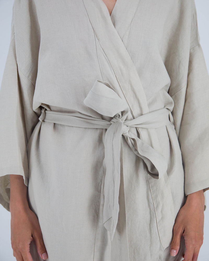 Leia Mid-Length French Linen Robe - ourCommonplace