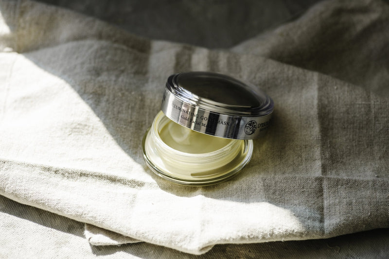 Illuminating Gold Mask - ourCommonplace