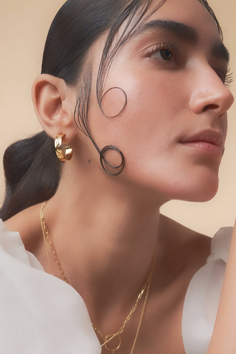 Alessio Hoop Earrings - ourCommonplace