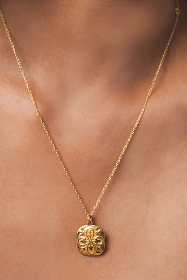 Maharaja Heritage Motif Luna Necklace - ourCommonplace