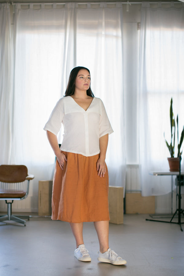 Beth Skirt / Terracotta Linen - ourCommonplace