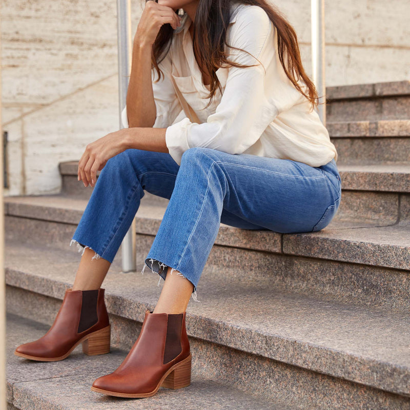 Heeled Chelsea Boot Brandy - ourCommonplace
